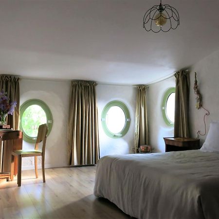 La Buissonniere Bed & Breakfast Oppede Bagian luar foto