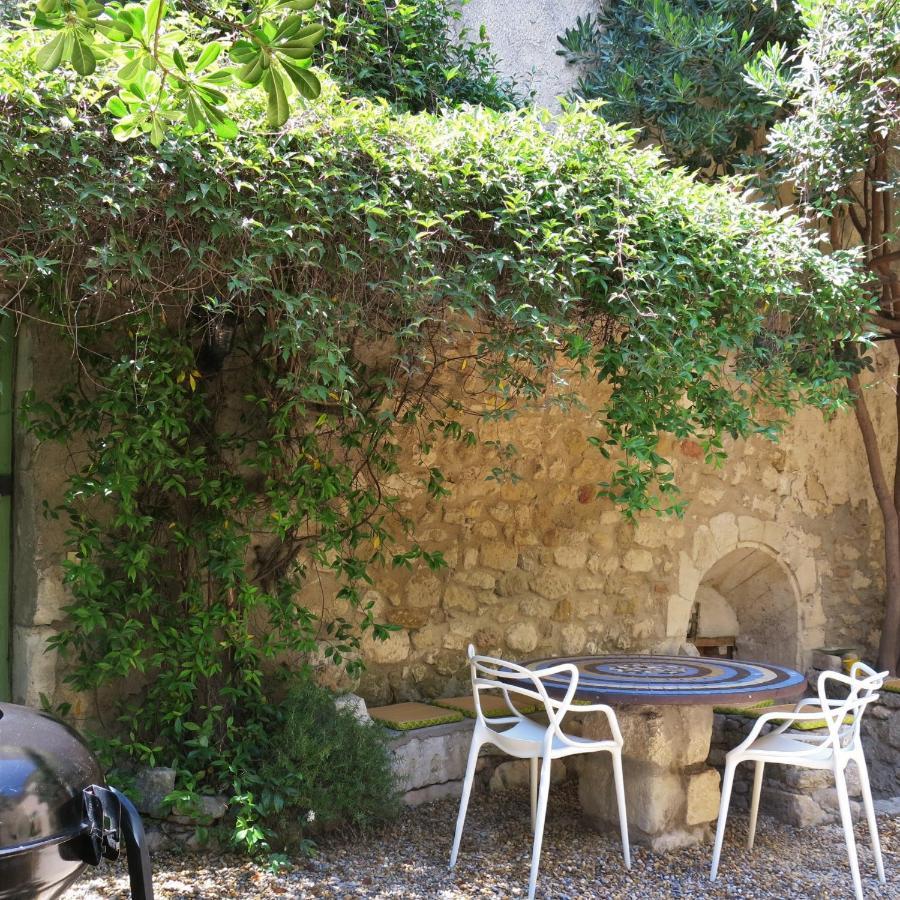 La Buissonniere Bed & Breakfast Oppede Bagian luar foto