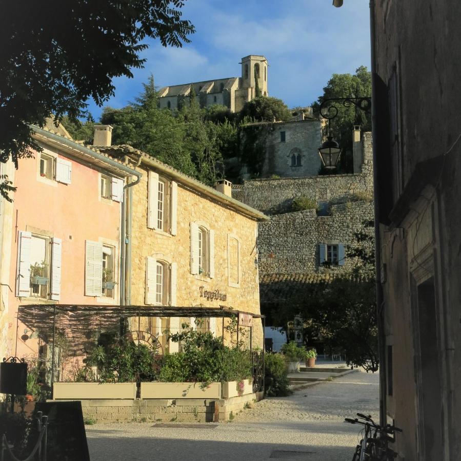 La Buissonniere Bed & Breakfast Oppede Bagian luar foto