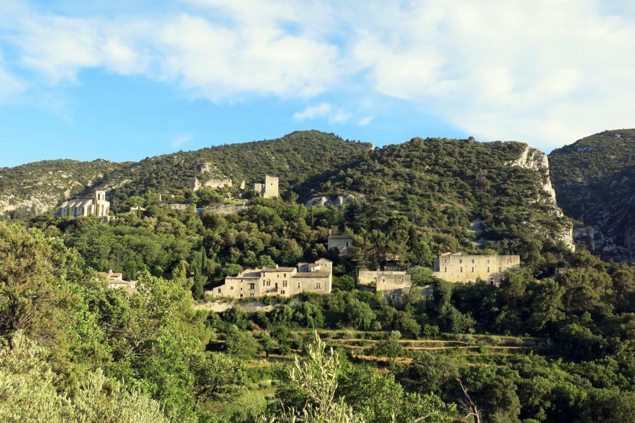 La Buissonniere Bed & Breakfast Oppede Bagian luar foto